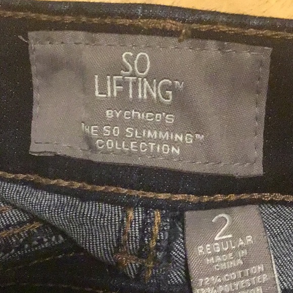 Chico’s Brand So Lifting(By Chico’s So Slimming Collection) Blue Jeans size 2 - Picture 5 of 5